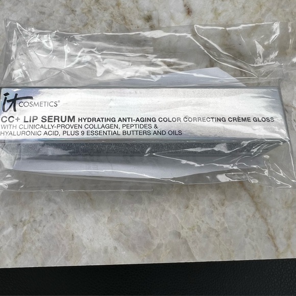 IT Cosmetics 5 Piece Bundle NIB - Picture 8 of 9